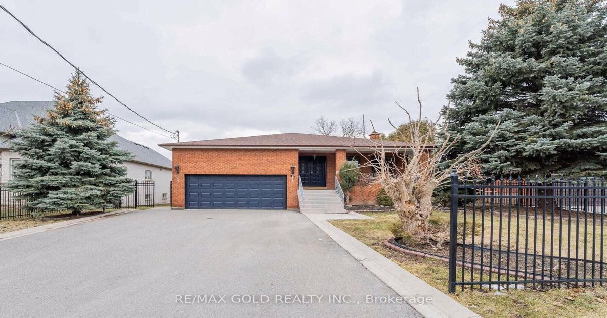 20 Garden Ave Richmond Hill