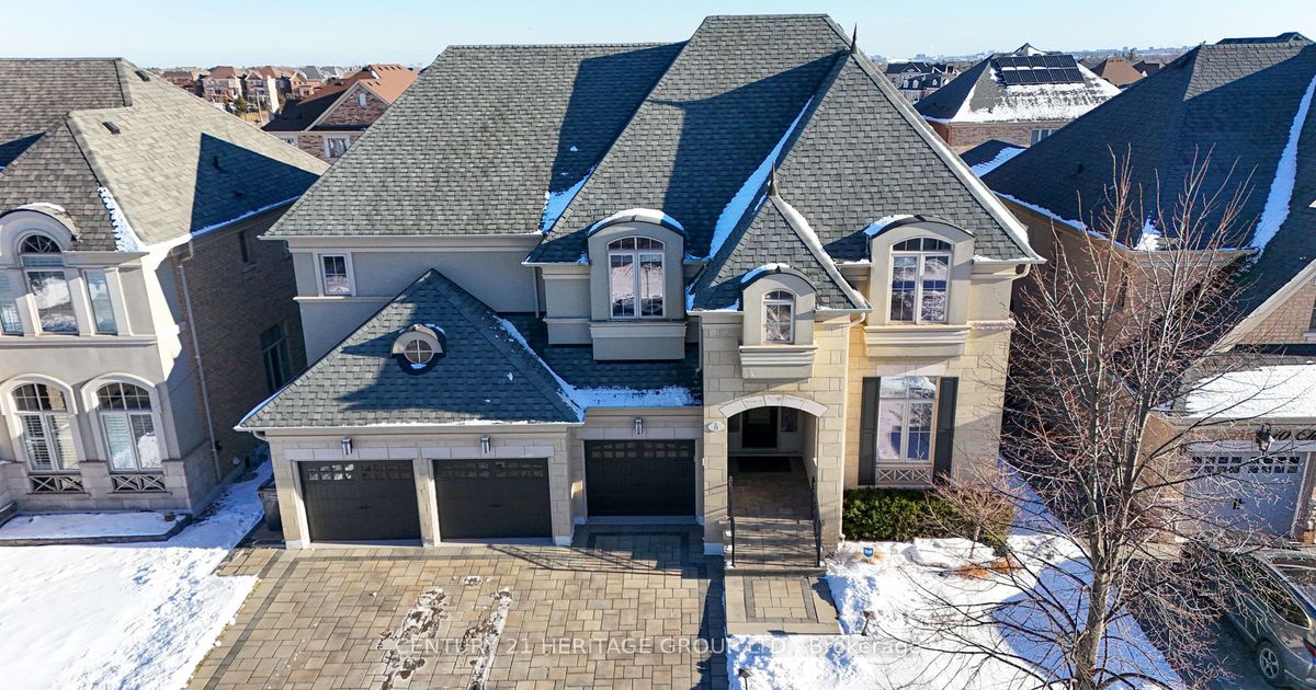 8 Chinzan Way Brampton