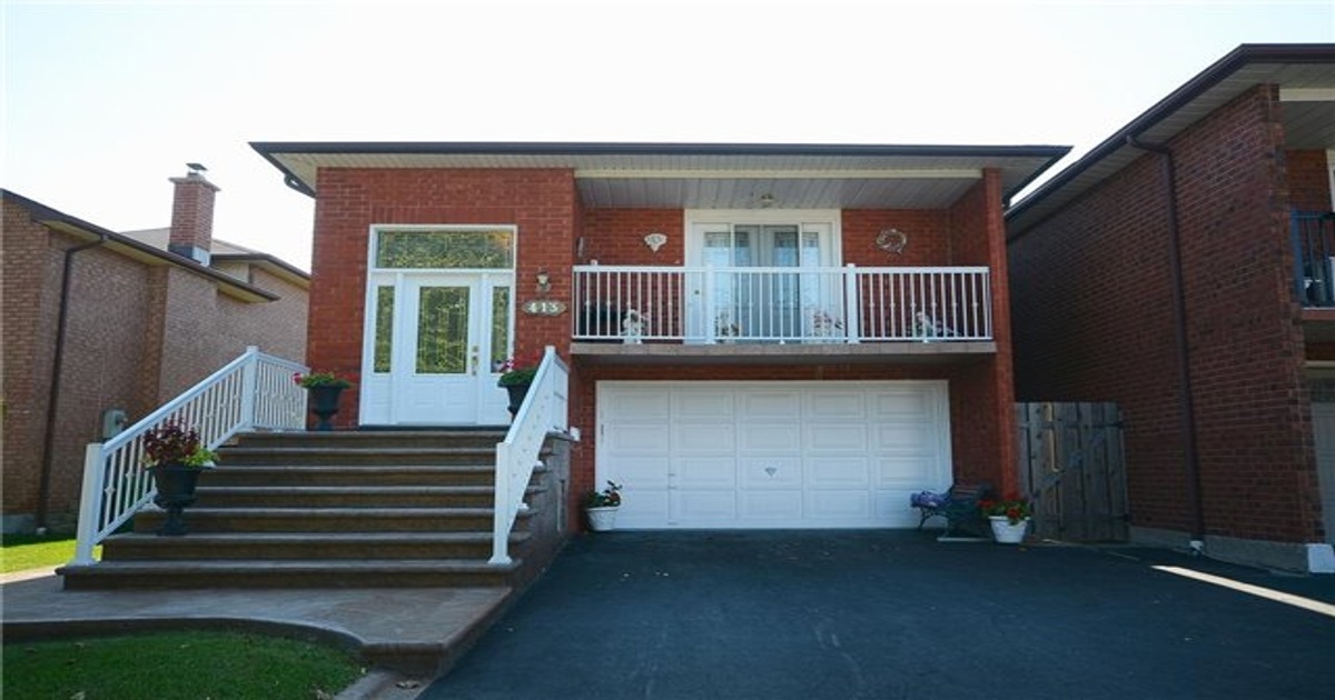 413 Pinemeadow Ave Mississauga