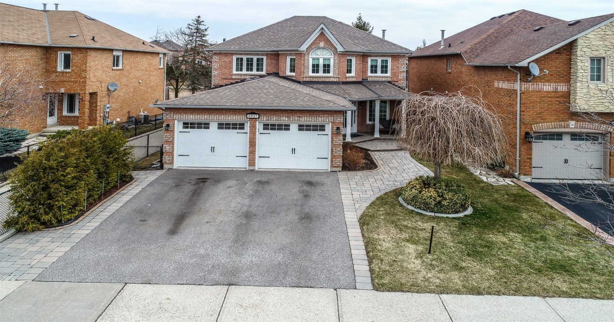 6927 Gracefield Dr Mississauga