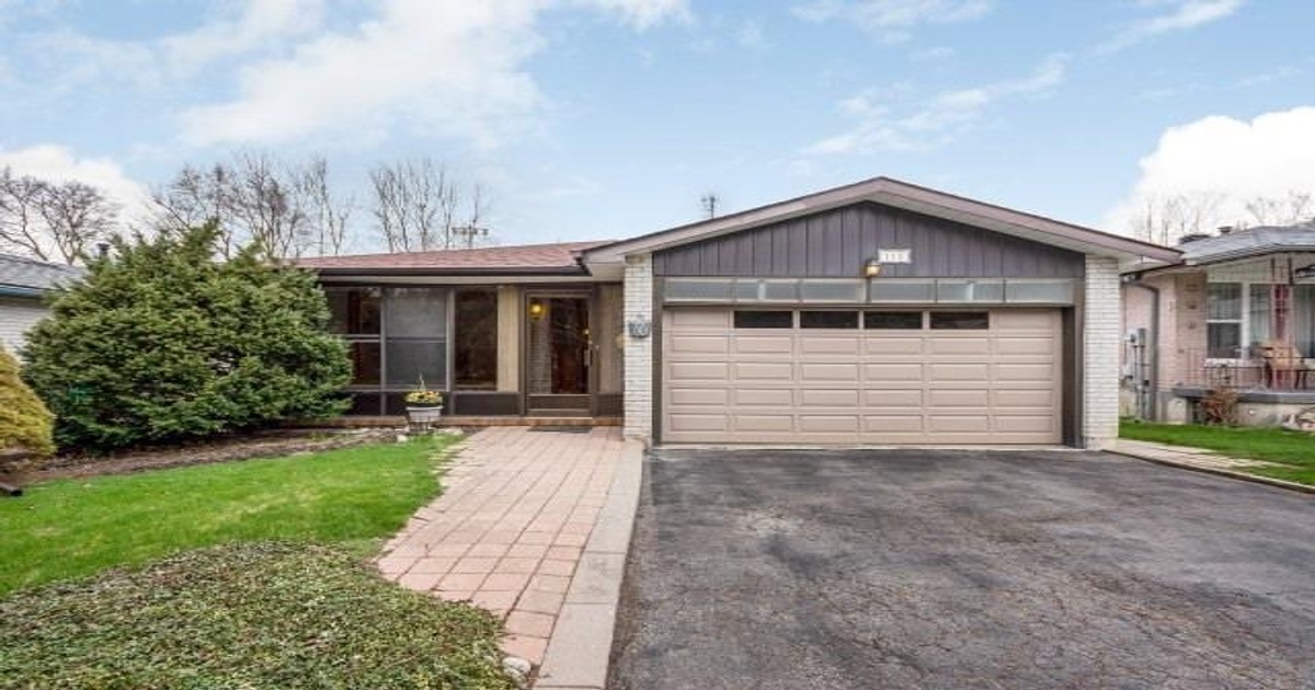 115 Connaught Cres Caledon