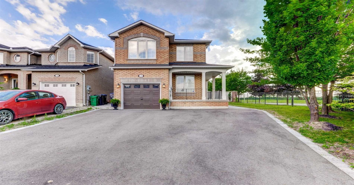 2 Forest Gate Ave Caledon