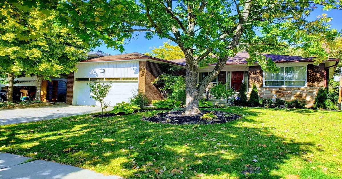 53 Thicket Rd Toronto