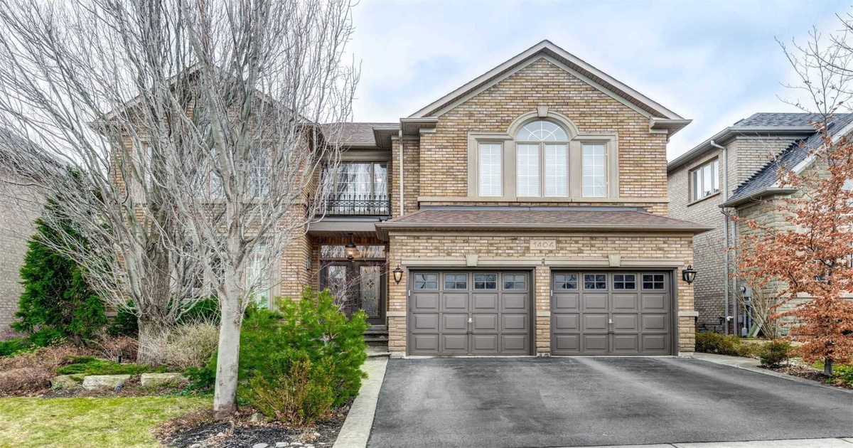 1404 Pinery Cres Oakville