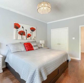 Residential 4 Cliffcrest Crt Caledon For Sale