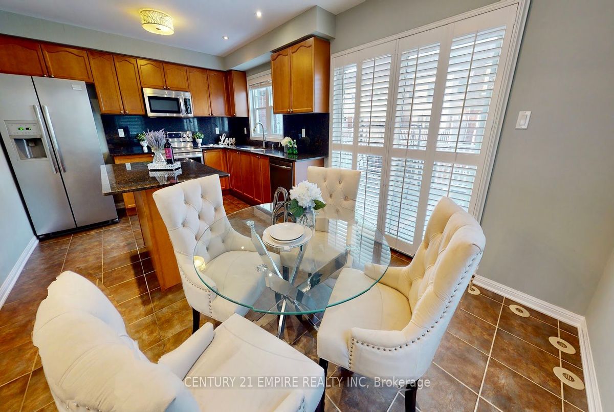 679 Holly Ave Milton Sold Amir Nasrullah Sales Representative