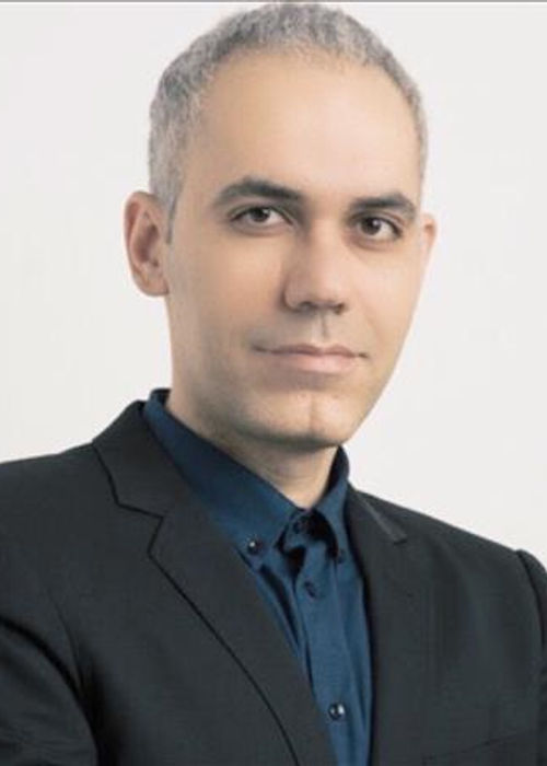 About Ali Bayat